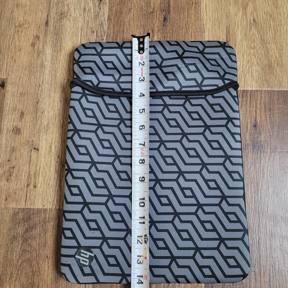HP 14 Inch Gray Geometric Laptop Sleeve Case